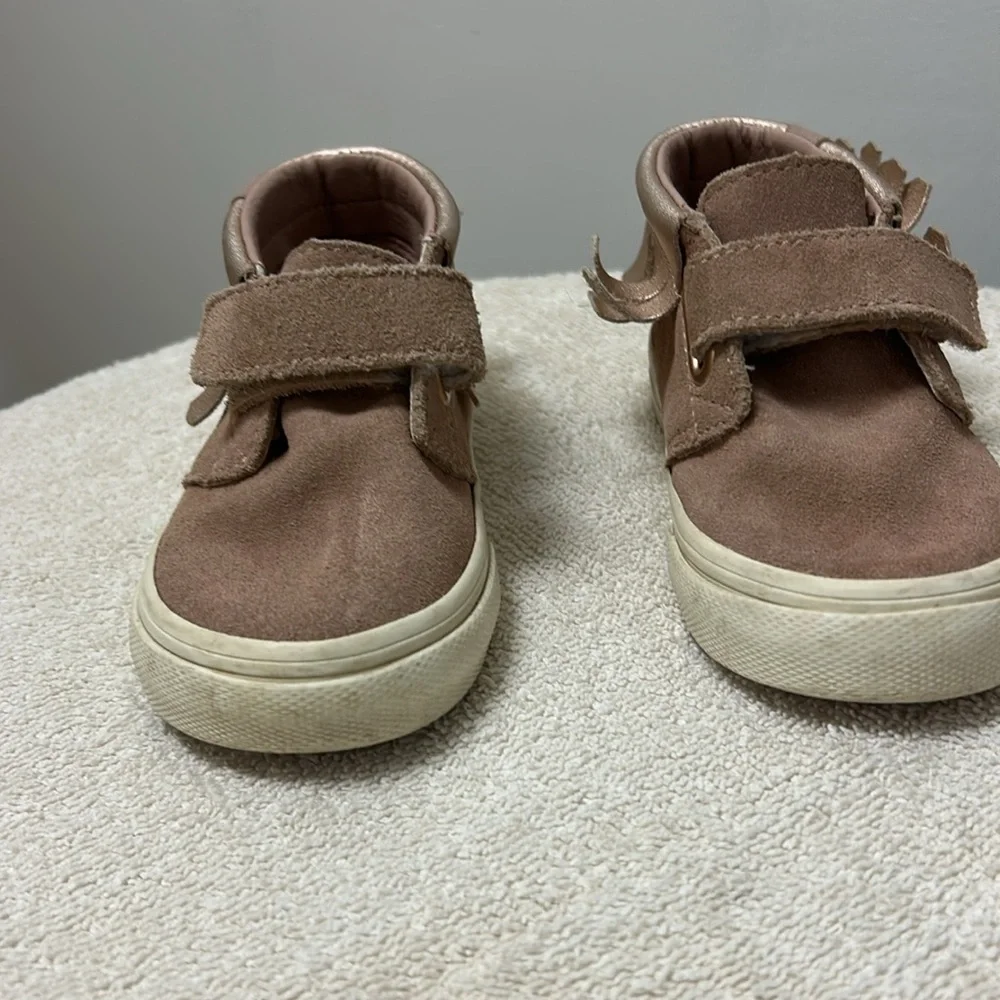 Vans fringe moccasin pink suede sneaker kids toddlers Slip In loop strap size 7